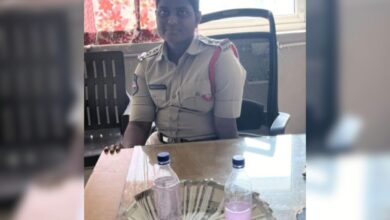 Hyderabad: Lady police officer demands 25k bribe from man, held
