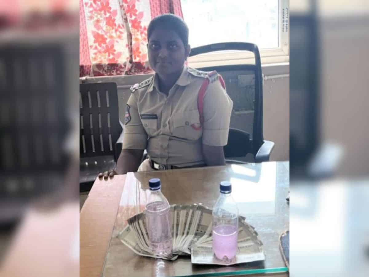 Hyderabad: Lady police officer demands 25k bribe from man, held