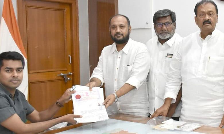Congress Hyderabad candidate Sameer Waliullah filed his nomination on Tuesday.