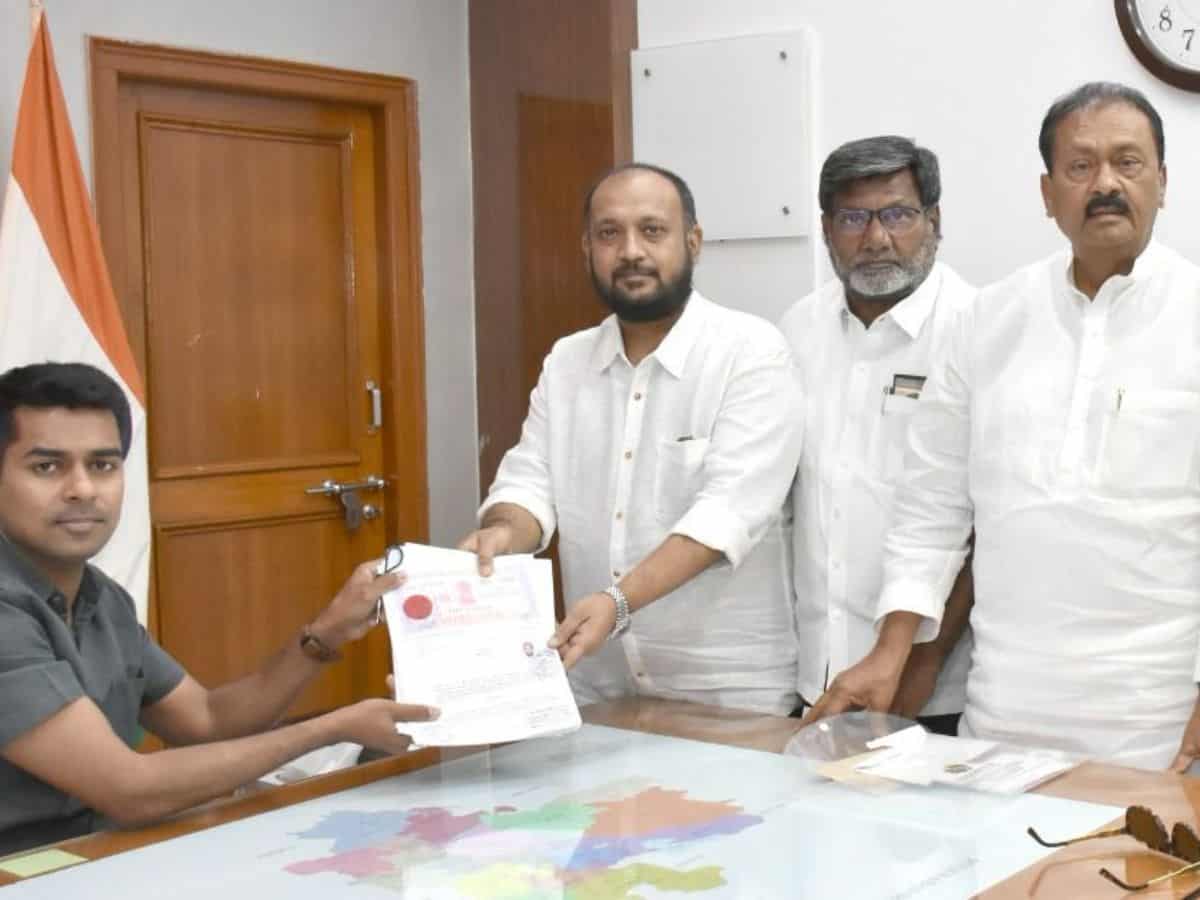 Congress Hyderabad candidate Sameer Waliullah filed his nomination on Tuesday.