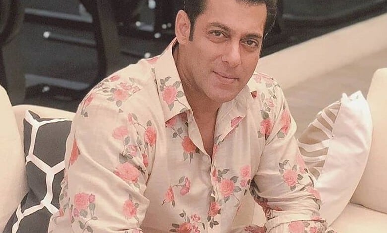 Salman Khan to kick off 'Sikandar' filming next month, action awaits