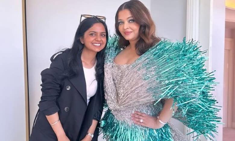 Aishwarya Rai Bachchan steals attention with her dramatic look at Cannes Film Festival
