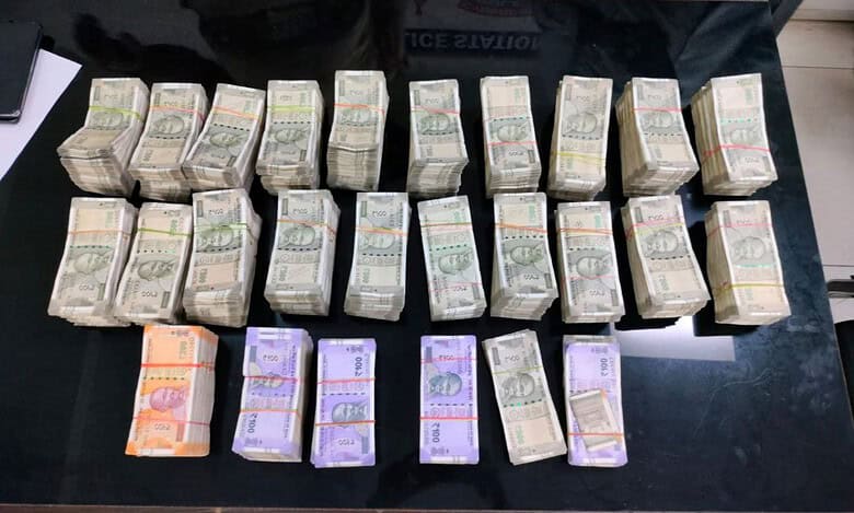 Cyberabad police seizes over Rs 53 lakh from two persons