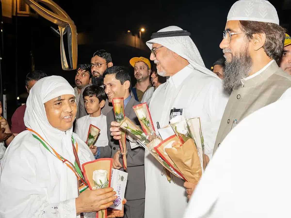 Haj 2024 First batch of Indian pilgrims arrive in Makkah