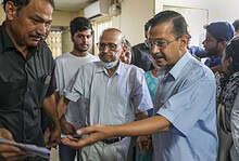 Kejriwal casts ballot, says people voting against dictatorship