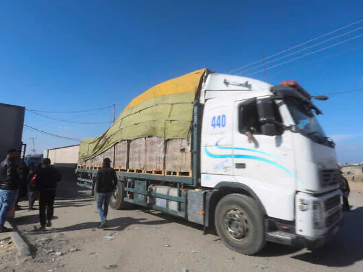 Egypt, US agree to deliver aid to Gaza via Kerem Shalom crossing