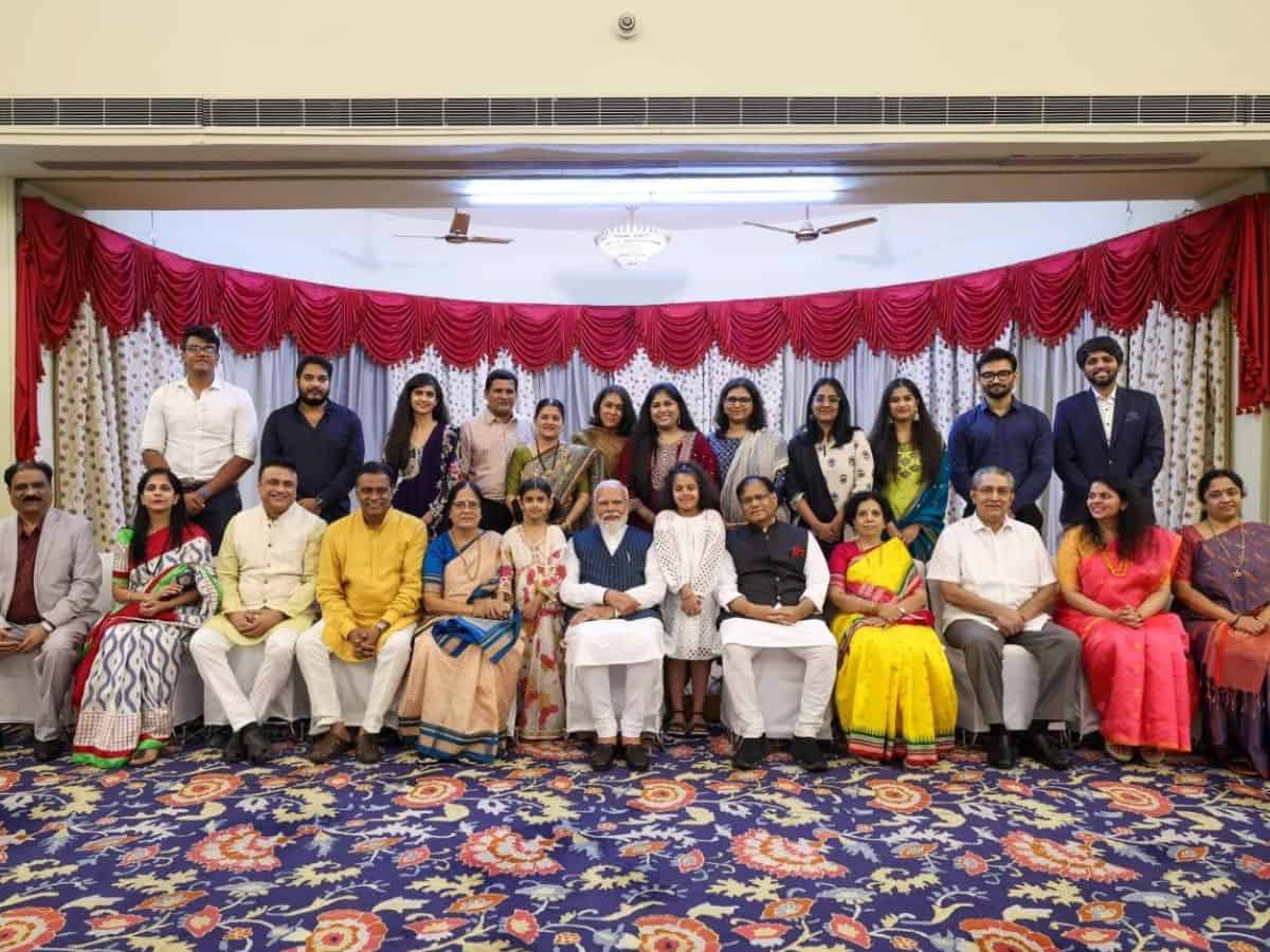 Narasimha Rao’s family members meet PM Modi