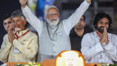 PM modi with Chandrababu Naidu, Pawan Kalyan