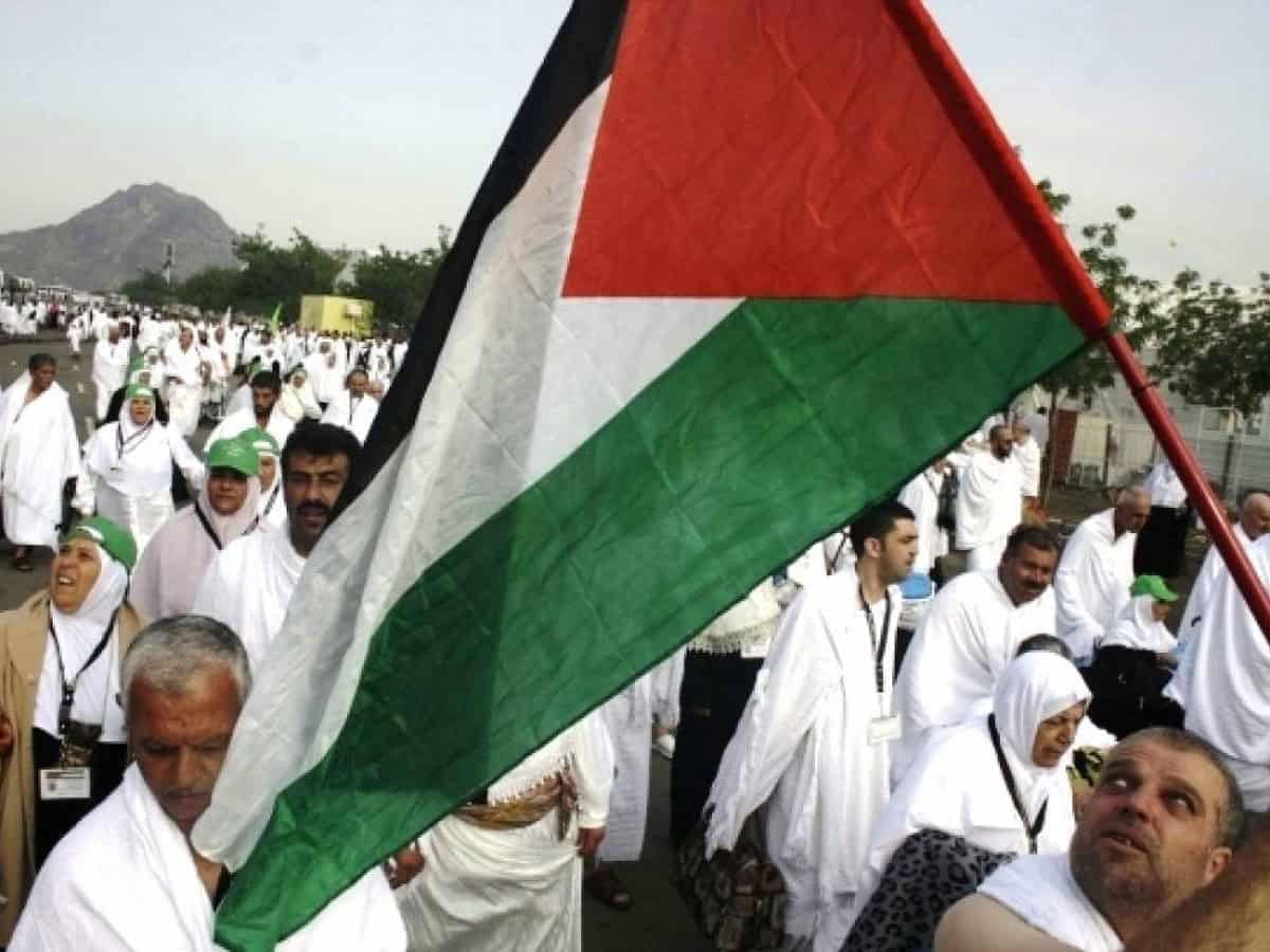 Israel prevents thousands of Palestinians from performing Haj a