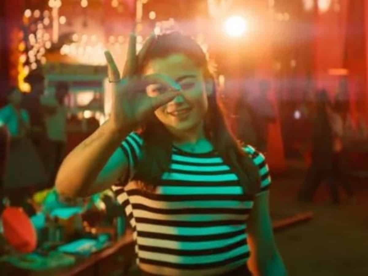 'Pushpa 2': Rashmika Mandanna flaunts her new hookstep in second track 'Sooseki' teaser