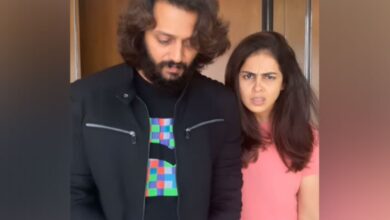 Riteish Deshmukh, Genelia share fun reel with Juhi Chawla's iconic song