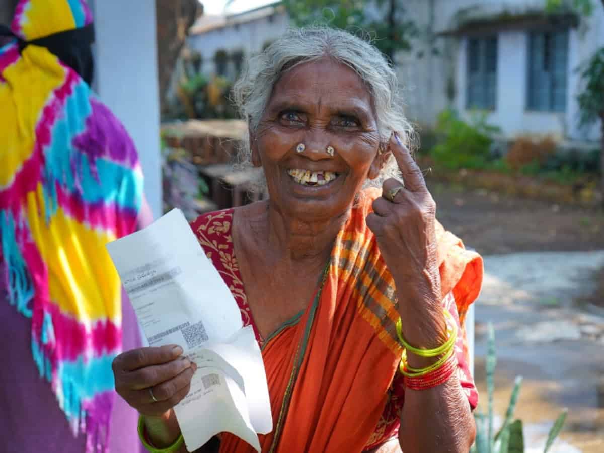 Lok Sabha polls in Telangana LIVE: Polling to end in 1 hour