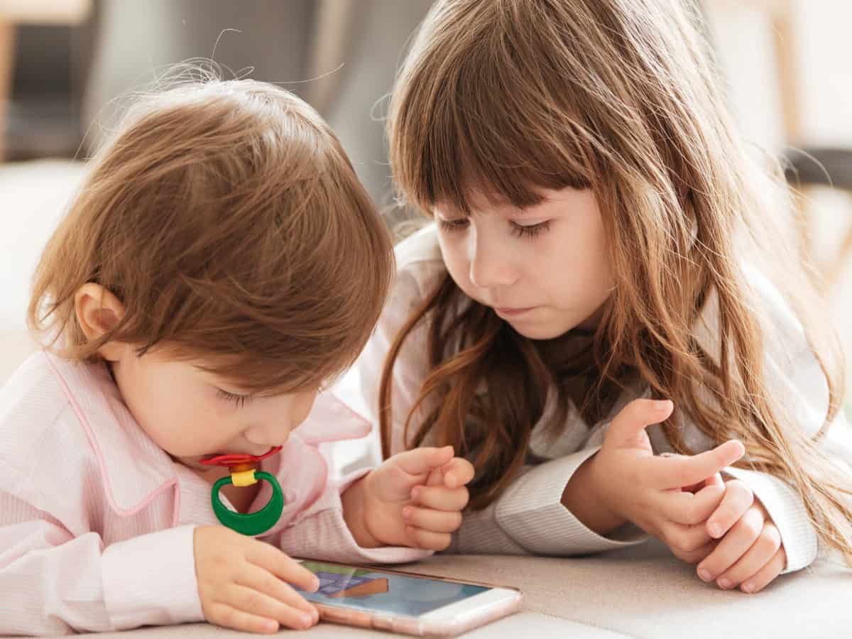 89 per cent Indian mothers concerned about kids' screen time