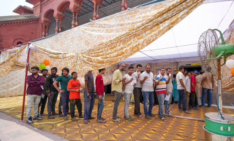 LS polls: 39.55 per cent voter turnout recorded till 1 pm in UP