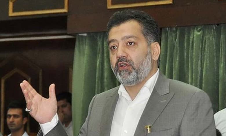 J&K: Imran Ansari assaults policeman at polling booth in Baramulla