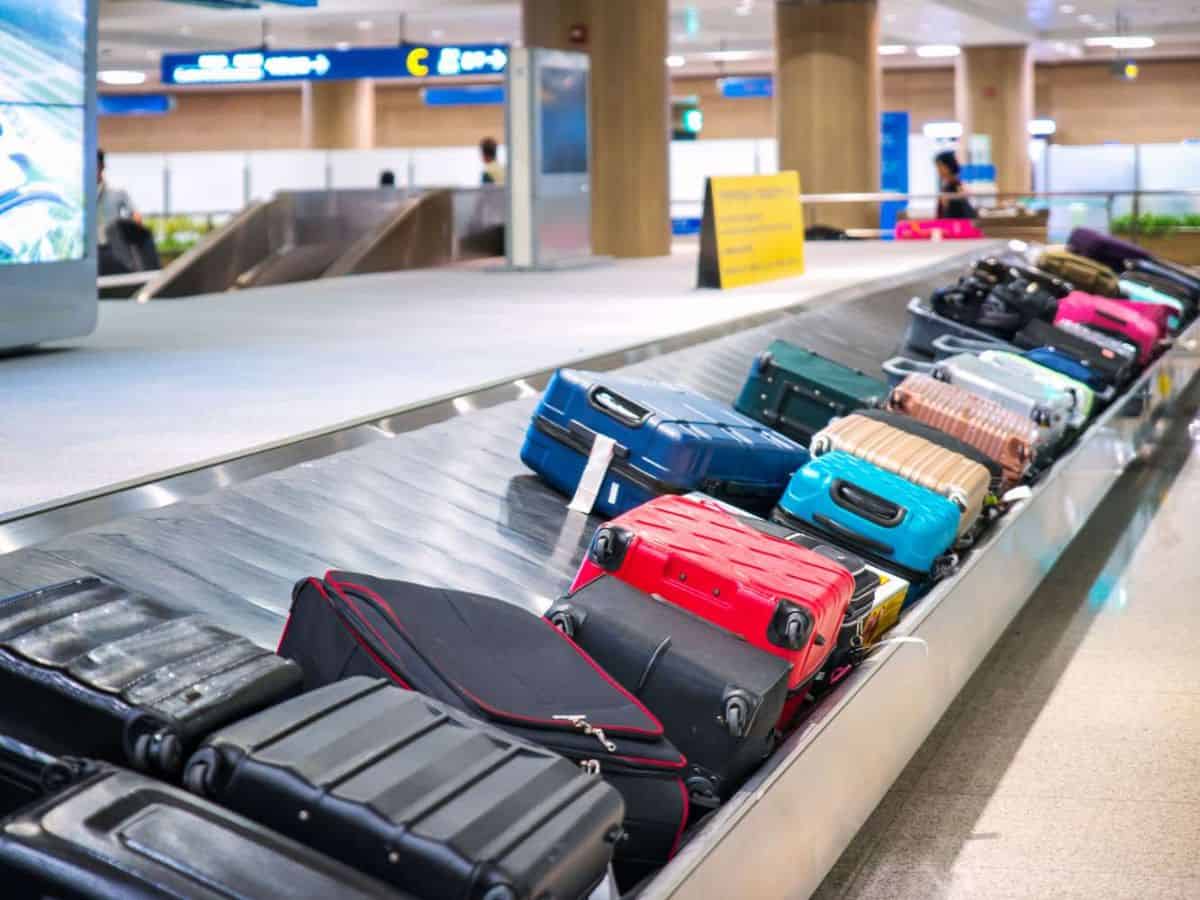airport baggage