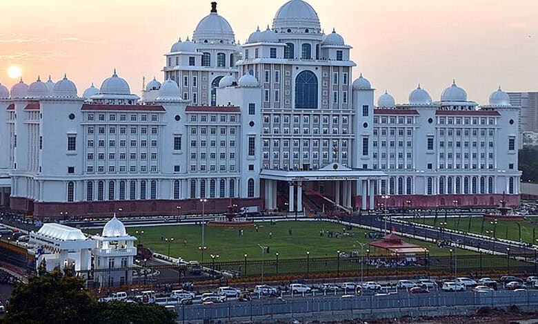 The state government appoints senior IAS officers as in-charge vice-chancellors in ten state-run universities.