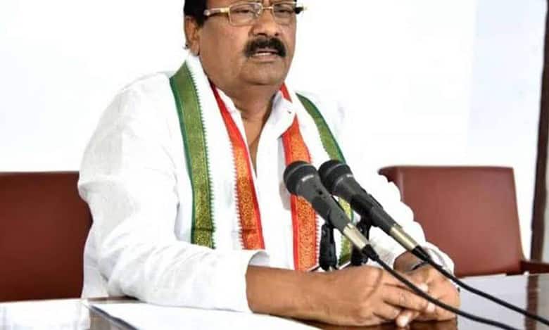 Shabbir Ali welcomes GO for shops to stay open late in Ramzan in Hyderabad and Telangana.