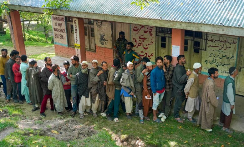 Brisk polling in Anantnag-Rajouri, 23% turnout till 11 am