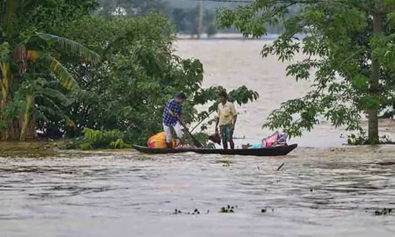 Widespread rains cause damage to property in Kerala; heavy downpour predicted in isolated places