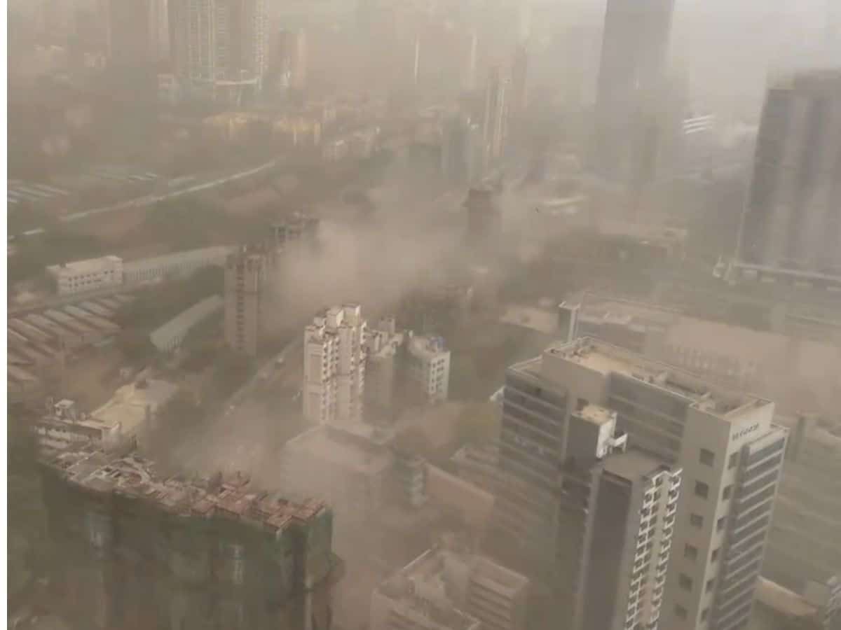 Mumbai dust storm