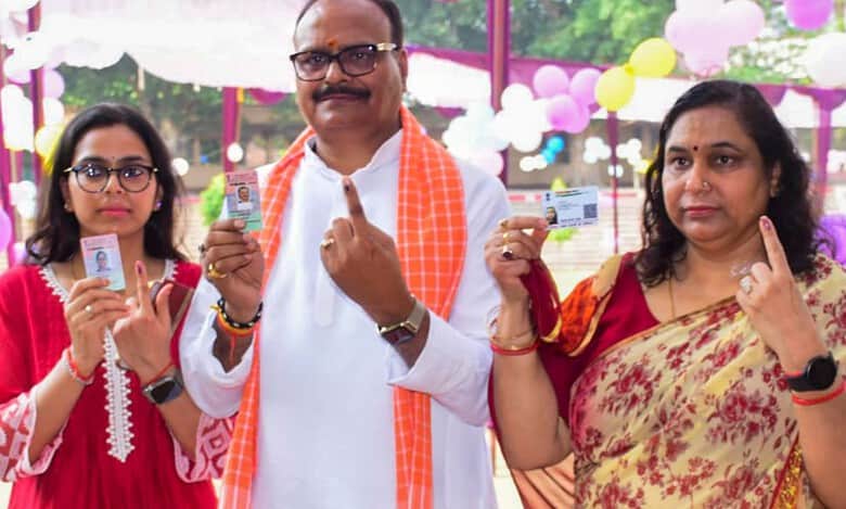Fifth phase LS polls: Voter turnout over 47 per cent till 3 pm