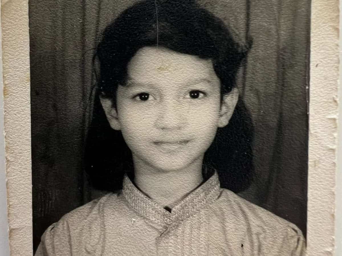 Can you guess actress name in this pic? She is Bigg Boss winner