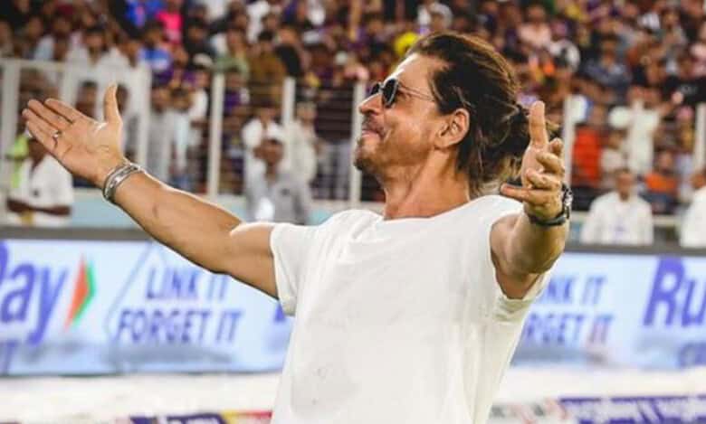 SRK, children Suhana, AbRam jet off to Chennai for IPL 2024 final
