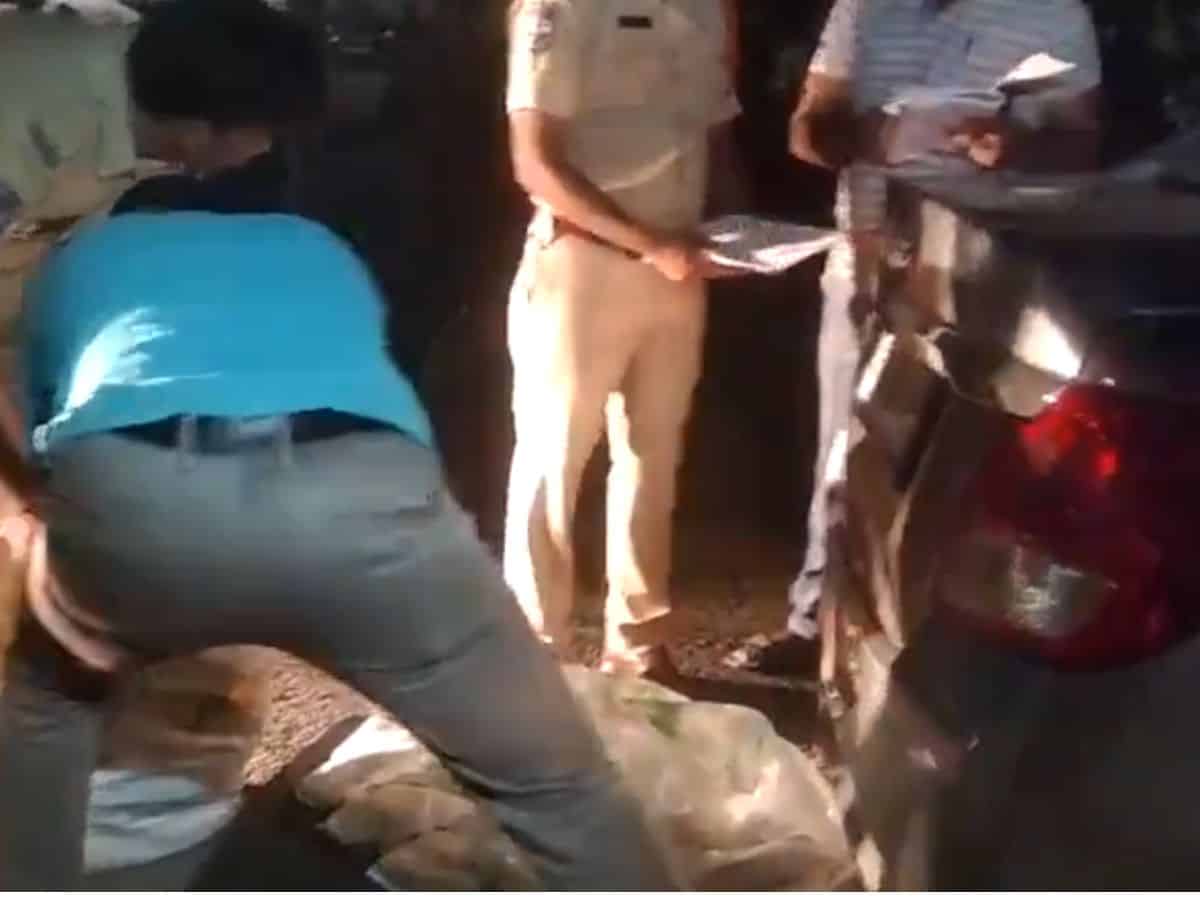Ahead of LS polls in Telangana, huge cash found after accident in Khammam