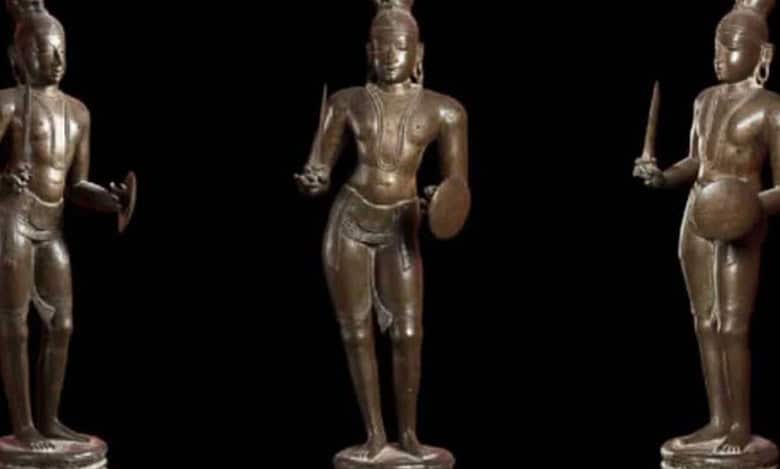 Bronze idol