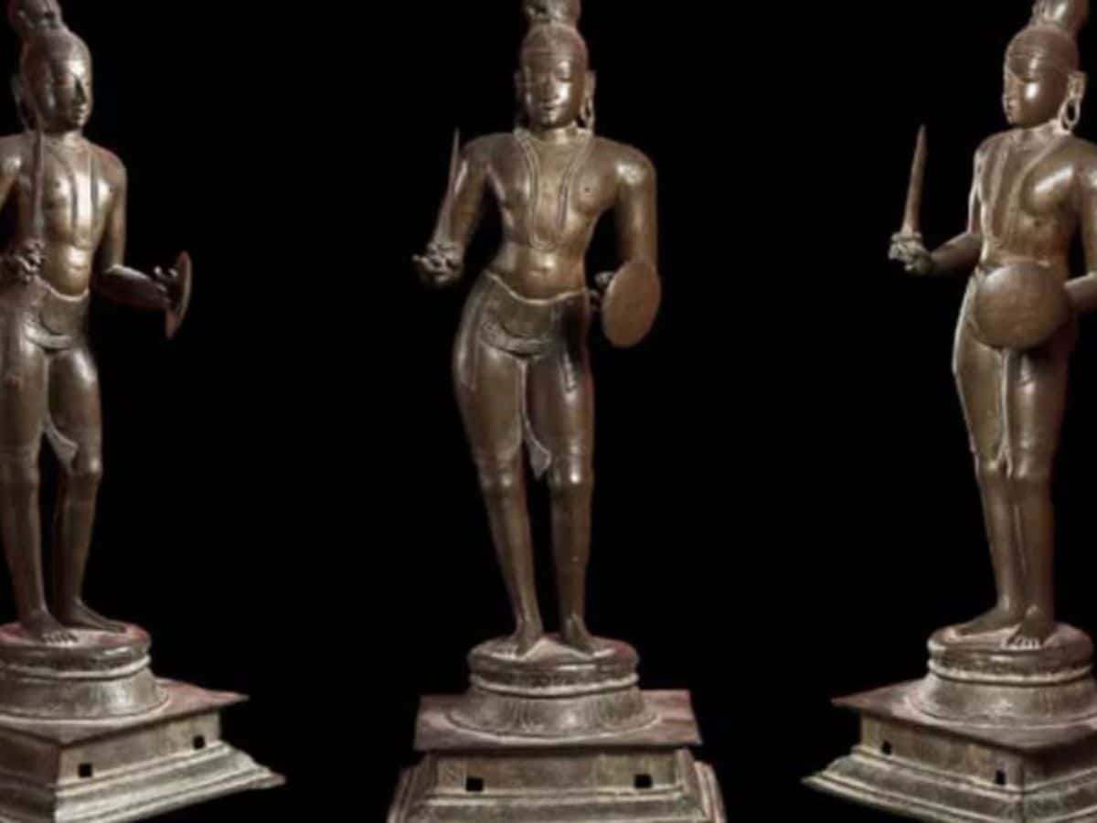 Bronze idol