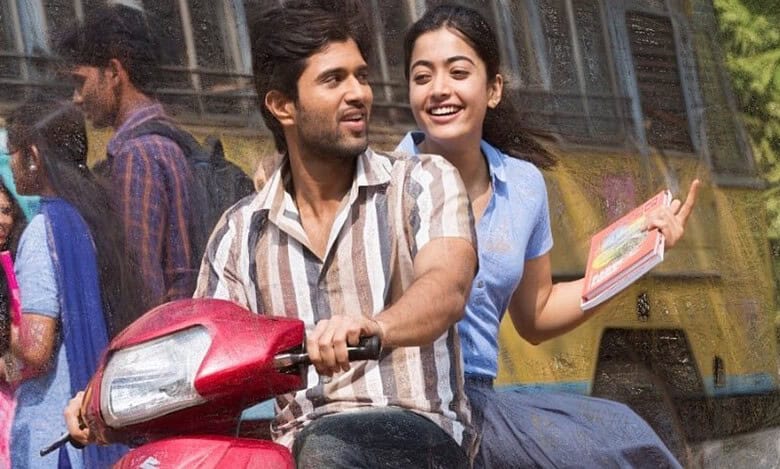 How much was Vijay Deverakonda paid for Dear Comrade in 2019?