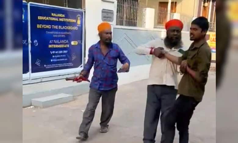 Hostel owner in Hyderabad fails phone snatchers' attack