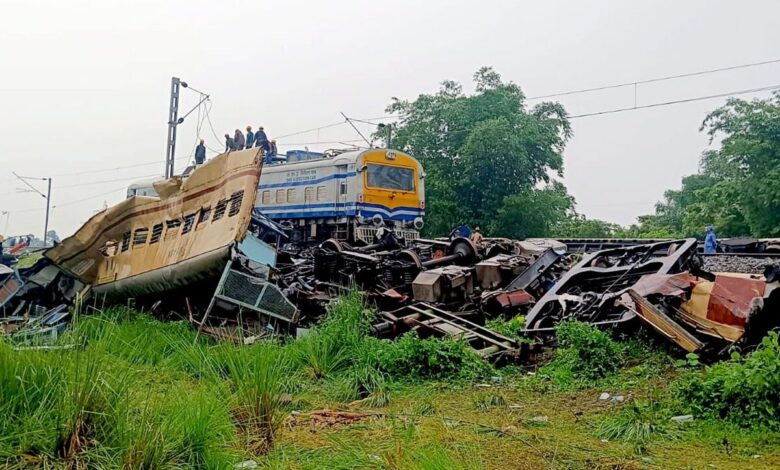 Day after Kanchanjunga accident, Rail officials met unions