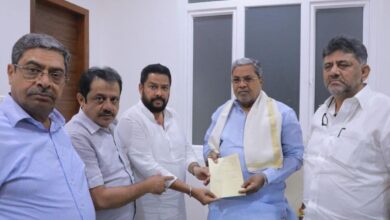 _Karnataka Minister Nagendra resigns