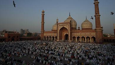 Delhi HC demands file on ex PM-Singh’s decision against Jama Masjid protection
