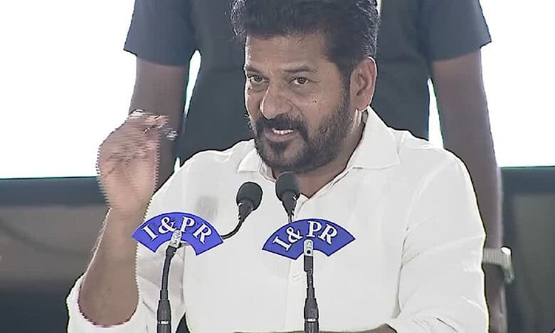 During his visit to Warangal on Saturday, Chief Minister A Revanth Reddy attends a review meeting of Greater Warangal Municipal Corporation ( GWMC).