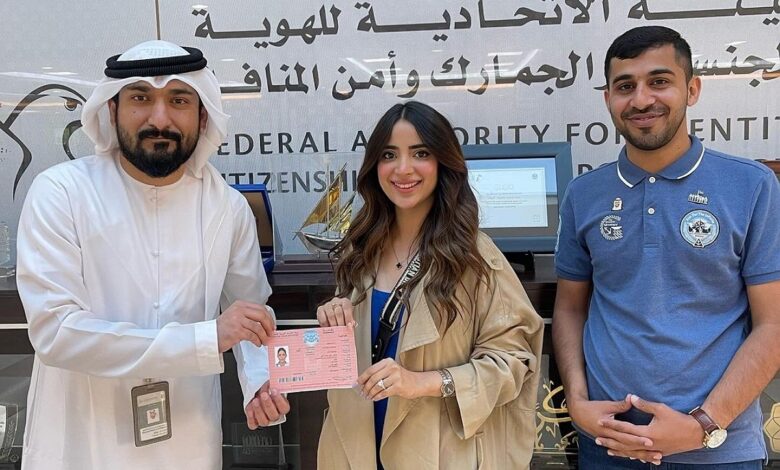 Pakistani actress Saboor Aly honoured with UAE Golden Visa