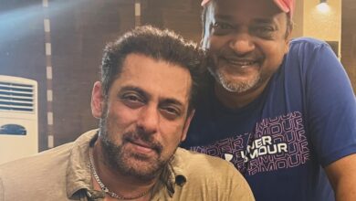 Salman Khan poses with Sajid Khan in new pic before kicking off 'Sikandar' shoot