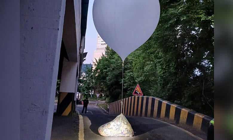 N Korea sends 600 trash-carrying balloons to S Korea: Seoul's military