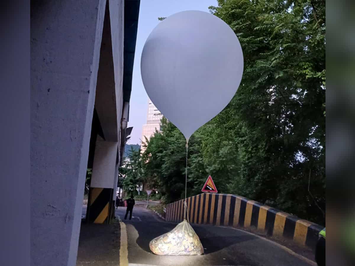 N Korea sends 600 trash-carrying balloons to S Korea: Seoul's military