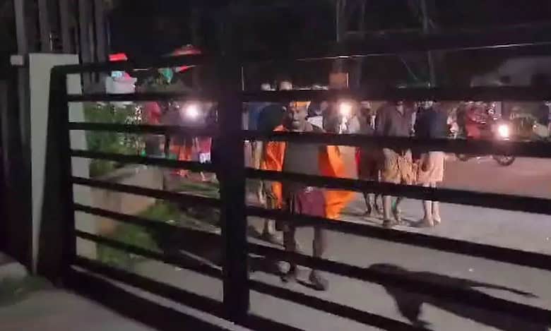 Kerala: MediaOneTV headquarters attacked by BJP workers