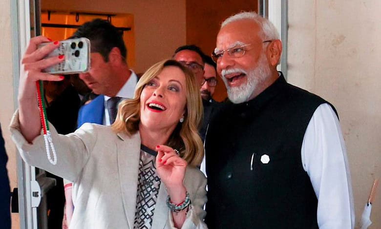 Hello from the Melodi team: Italian PM Giorgia Meloni with Modi