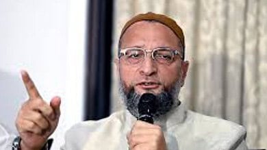 Owaisi strongly condemns the attack on Muslims by a right-wing mob two days before Bakr-Eid.