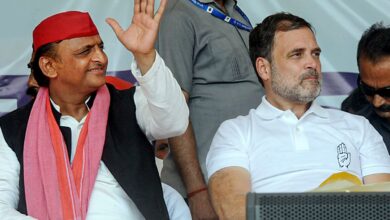 'UP ke do ladke' will make India's politics all about love: Rahul to Akhilesh