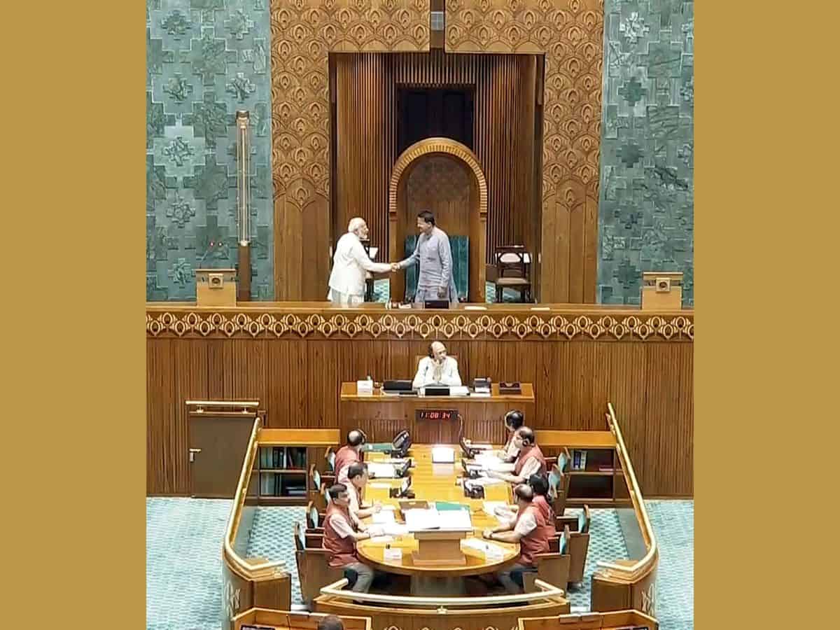 _Parliamentarians during the special session of the Parliament,