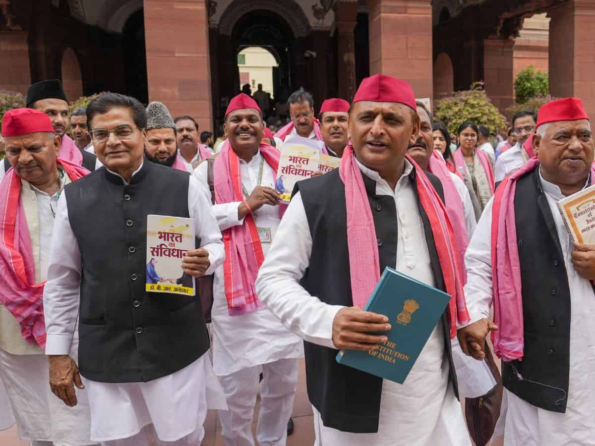 Oppn slams PM over 'Emergency' remark, says govt must focus on current issues