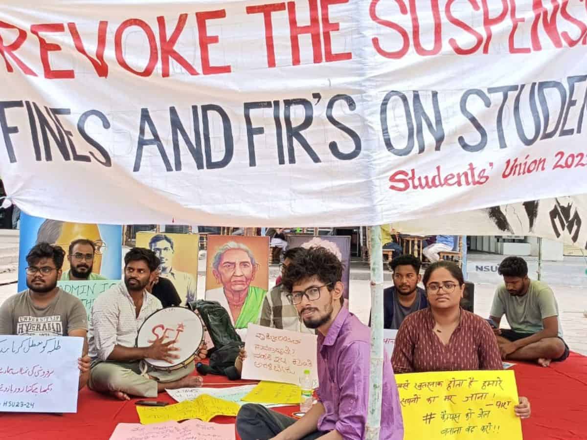 Suspension revoked; protest at University of Hyderabad ends on 6th day