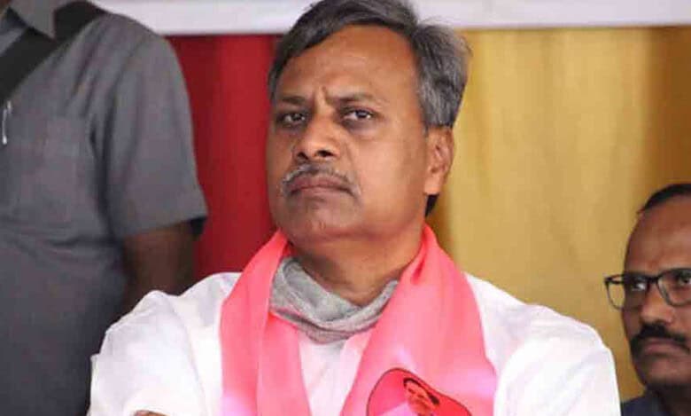 A case has been filed against Jangaon MLA Palla Rajeshwar Reddy for poll code violation in Jangaon police station.