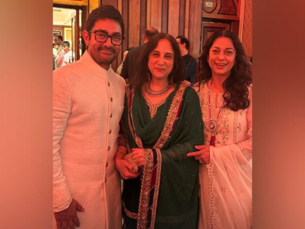 Juhi Chawla poses with Aamir Khan at his Ammi's 90th birthday celebration
